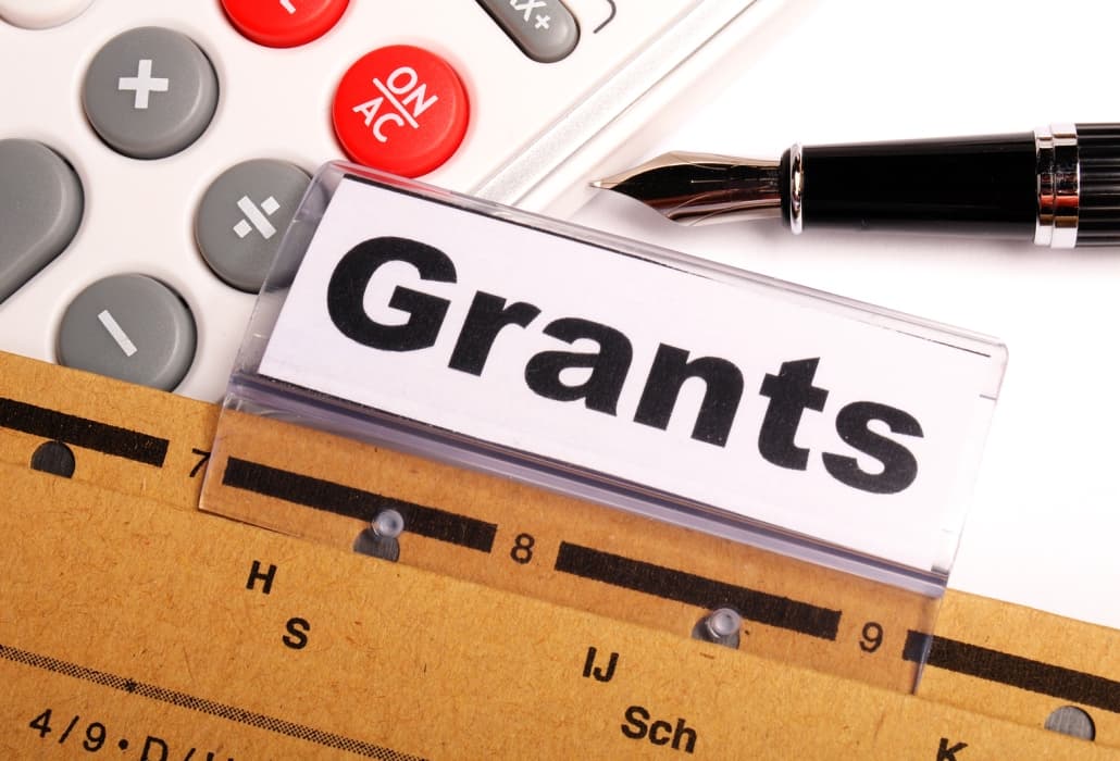 Comprehensive Guide to Cancer Assistance Grants: Financial Support During Treatment in 2026