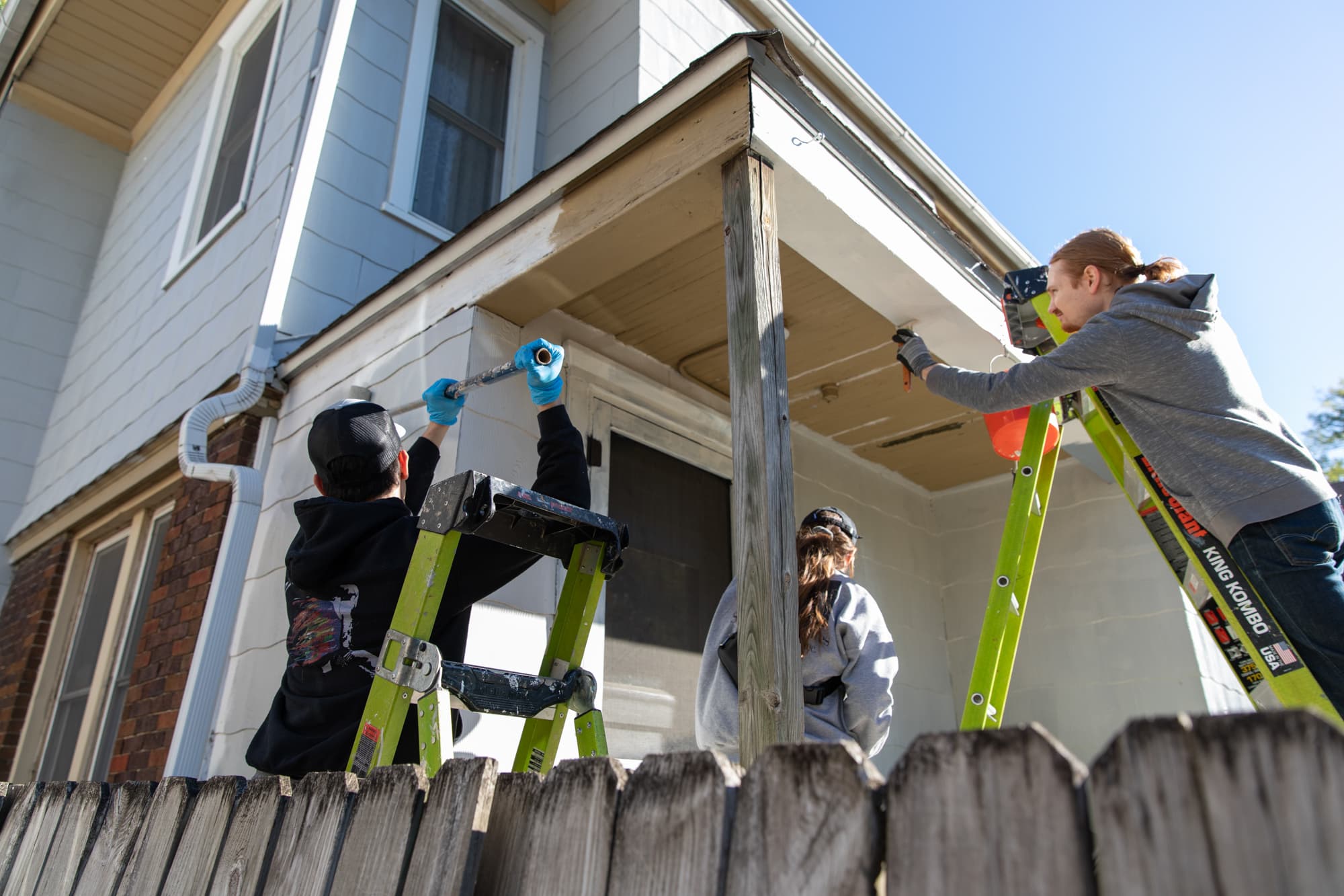 Senior Home Repair Assistance: Grants, Financial Aid, and Home Improvement Help for Seniors