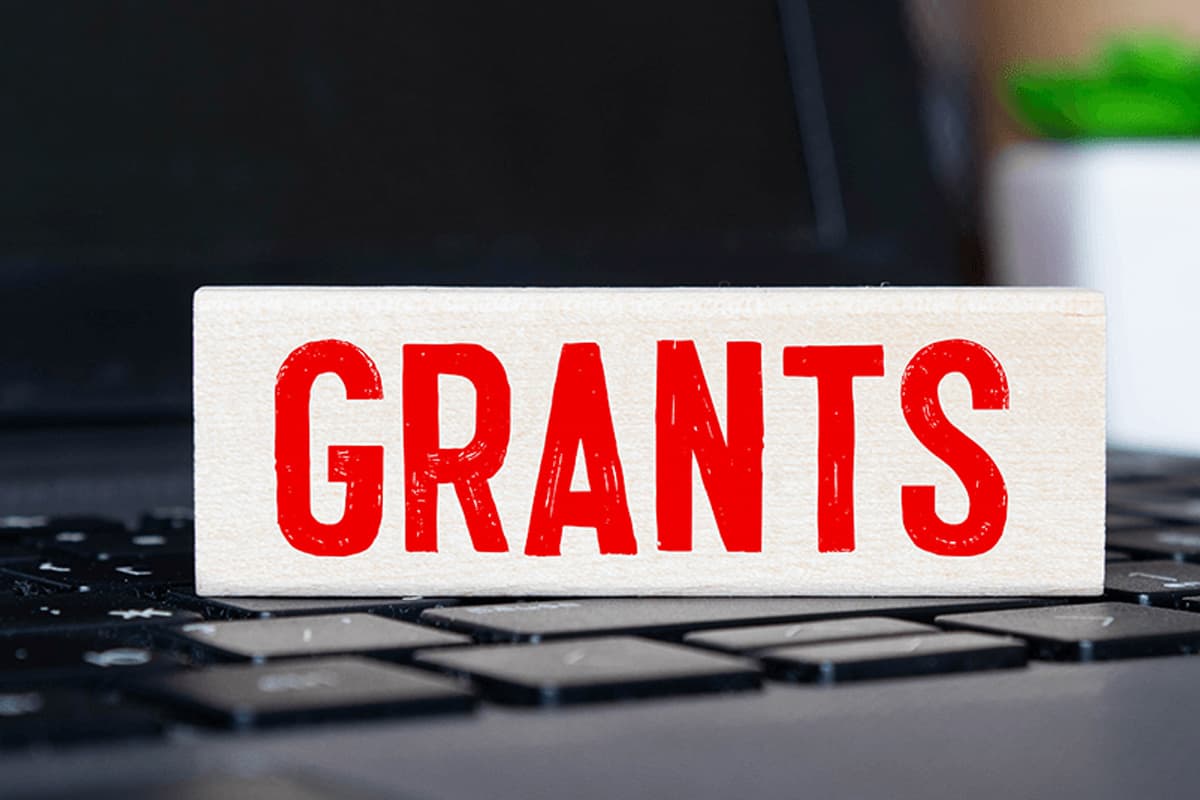 2026 Guide to Cancer Treatment Grants and Financial Aid Programs